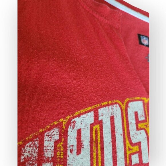 Kansas City Chiefs Women's Red Distressed V-Neck Tee Size M - Picture 4 of 8